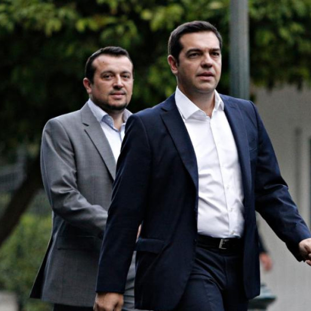 Τσίπρας: Ο καθένας μας πρέπει να αναλαμβάνει την ευθύνη που του αναλογεί για λάθη - Παππάς: Αναλαμβάνω την ευθύνη