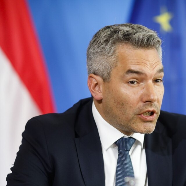 Μεταναστευτικό: Στην Ελλάδα Τρίτη και Τετάρτη ο Αυστριακός υπουργός Εσωτερικών