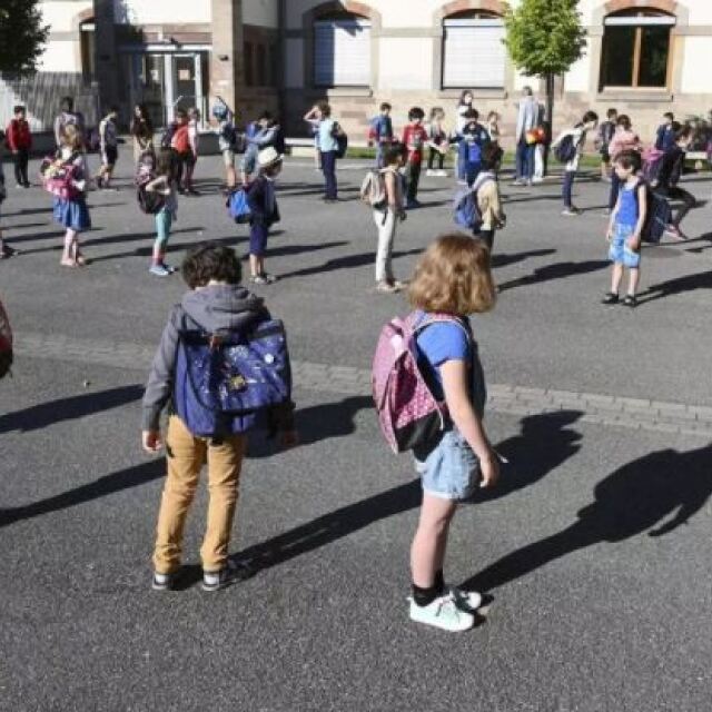 ΠΟΥ: Πόσο συμβάλλουν τα σχολεία στη διασπορά του κορωνοϊού