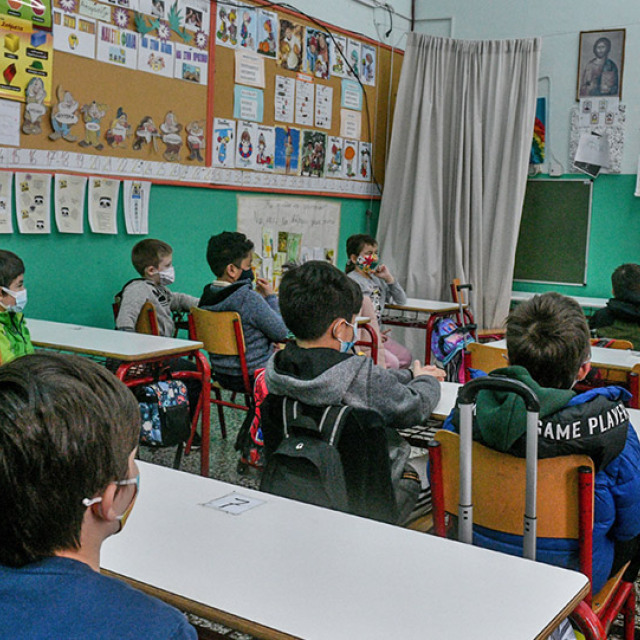 Κορωνοϊός: Αντίστροφη μέτρηση για την επιστροφή των μαθητών στα σχολεία – Όλα όσα θα ισχύουν