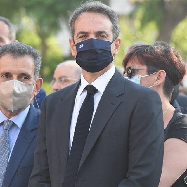 Γιώργος Αρώνης: Παρουσία του πρωθυπουργού το τελευταίο «αντίο» στον τραπεζίτη