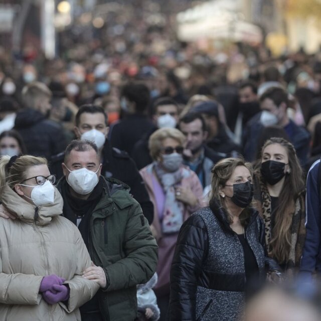 Κορωνοϊός: 16.274 κρούσματα, άλλοι 70 νεκροί, στους 413 οι διασωληνωμένοι