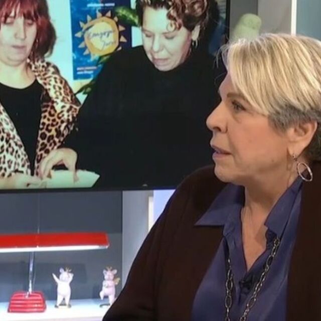Φρόσω Ράλλη: Ό,τι κι αν λένε για τον Χριστόφορο Παπακαλιάτη, τη σκόνη του θα τρώνε