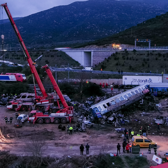 Σύγκρουση τρένων στη Λάρισα: Πολύωρη απολογία του σταθμάρχη στον ανακριτή - Σε αργία ο επιθεωρητής που τον διόρισε
