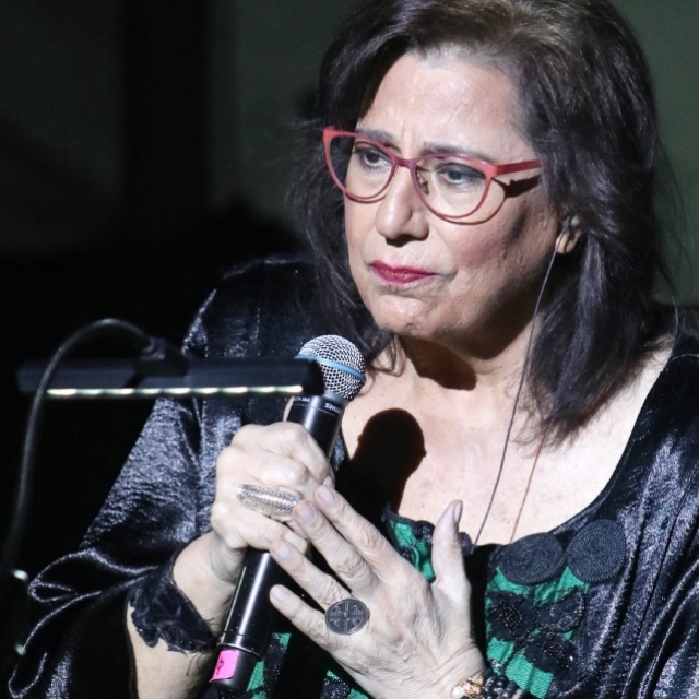 Μαρία Φαραντούρη: Ο Μίκης Θεοδωράκης, η Χούντα και η γνωριμία με τον σύζυγό της