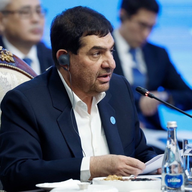 Ιράν: Ποιος είναι ο Μοχάμαντ Μοχμπέρ, ο υπηρεσιακός πρόεδρος μετά τον θάνατο του Εμπραχίμ Ραϊσί