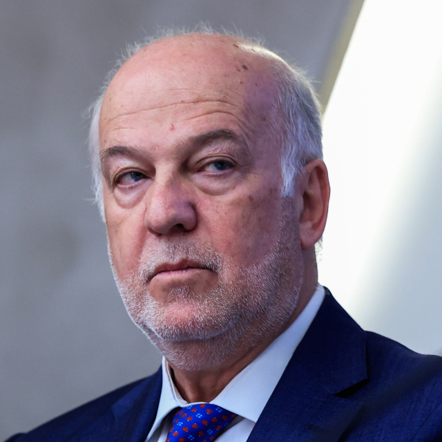 Φλωρίδης: Δεν υπάρχει απευθείας ανάθεση, αλλά προγραμματική σύμβαση με το Πανεπιστήμιο Πειραιά