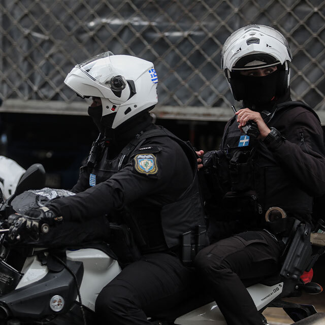 Συνελήφθη άντρας μέσα σε κέντρο διασκέδασης στο Περιστέρι - Είχε πιστόλι και φυσίγγια 