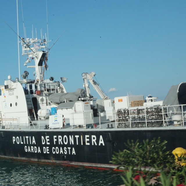 Γαύδος: Πλοίο της Frontex διέσωσε 39 παράνομους μετανάστες