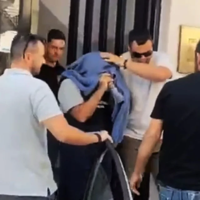 Προφυλακίστηκε ο 76χρονος που ομολόγησε ότι δολοφόνησε τον συγχωριανό του για λίγα ροδάκινα στη Σκύδρα