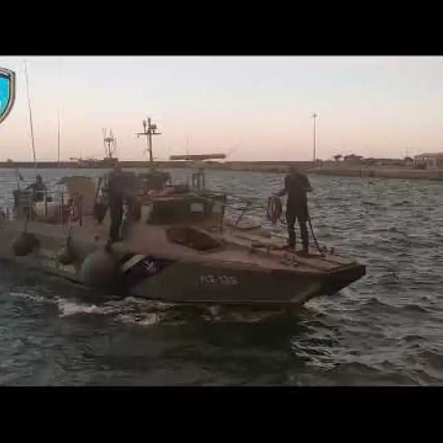 Βίντεο από τον απεγκλωβισμό 43 ατόμων στη θαλάσσια περιοχή Αλεξανδρούπολης από ΠΛΣ λόγω πυρκαγιάς