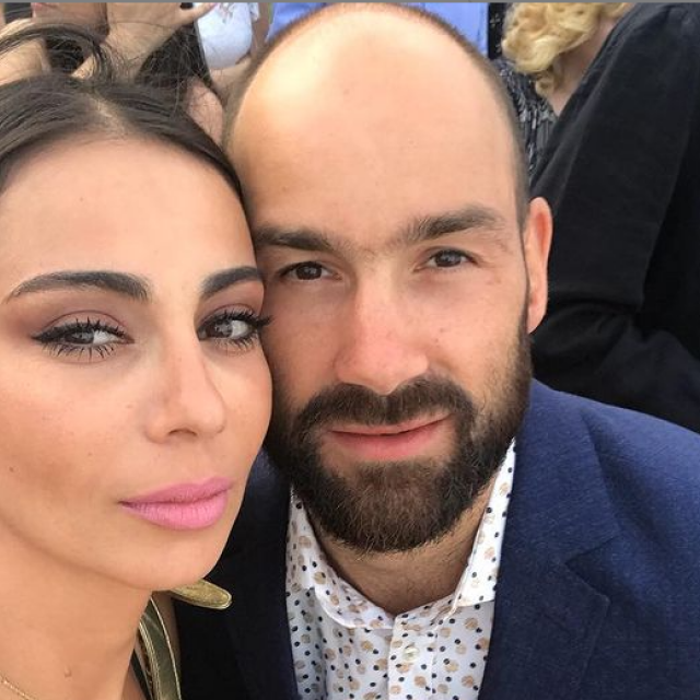 Ο Βασίλης Σπανούλης τρώει με τα κορίτσια του