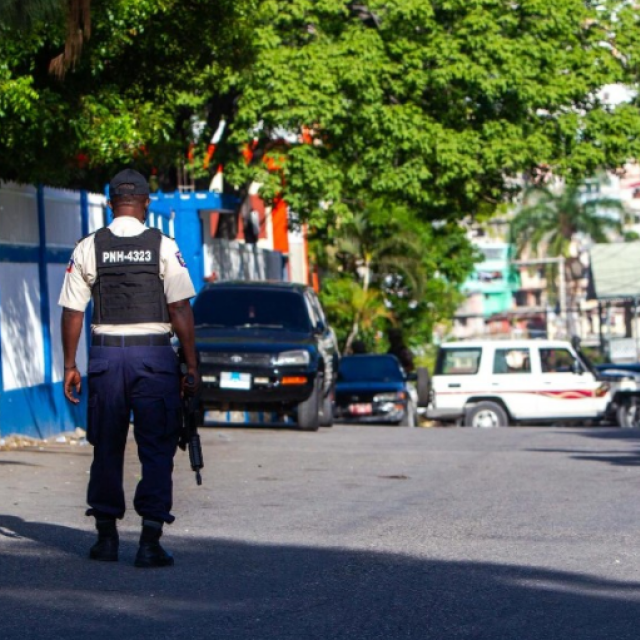 Αϊτή: Συνελήφθησαν κάποιοι από τους «φερόμενους ως δολοφόνους» του προέδρου Ζοβενέλ Μοΐζ 