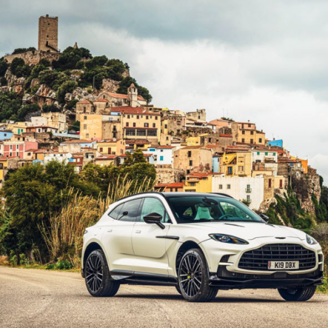Δοκιμάζουμε το SUV της Aston Martin