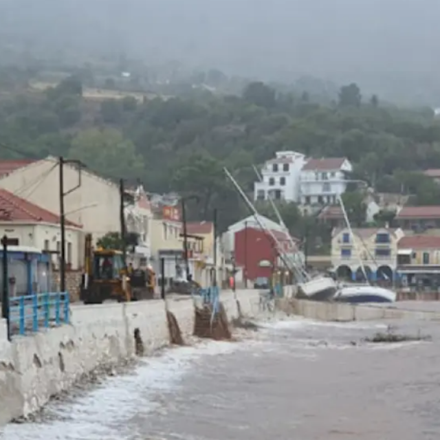 Καιρός - Κακοκαιρία προ των πυλών: 112 σε Κεφαλονιά και Ιθάκη