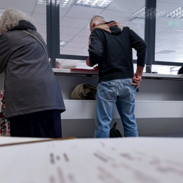 Έρχεται ρύθμιση για χρέη σε δήμους με 60 δόσεις από €50 το μήνα και... εξωδικαστικό