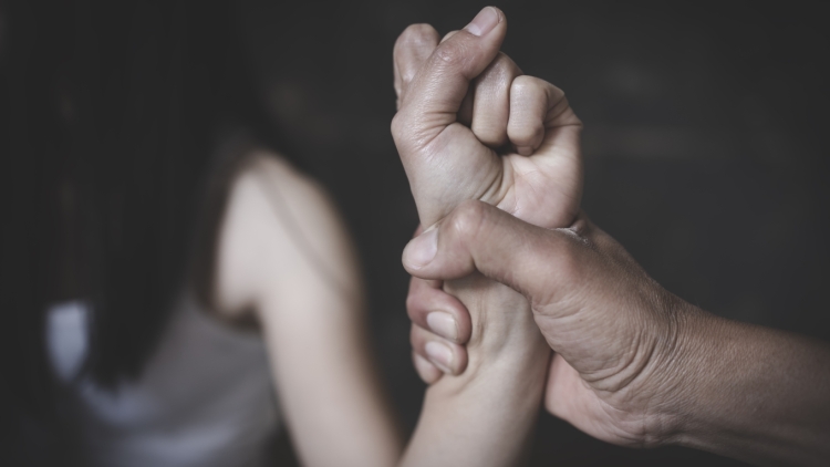 133 γυναικοκτονίες σε 4 μήνες στην Τουρκία - Τα περισσότερα θύματα δολοφονήθηκαν μέσα στο σπίτι τους 