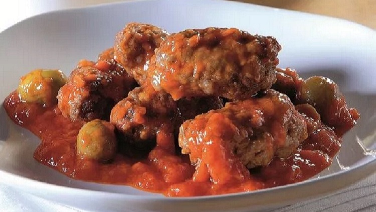 18 συνταγές με σουτζουκάκια – Παραδοσιακά, μερακλίδικα και πάντα comfort