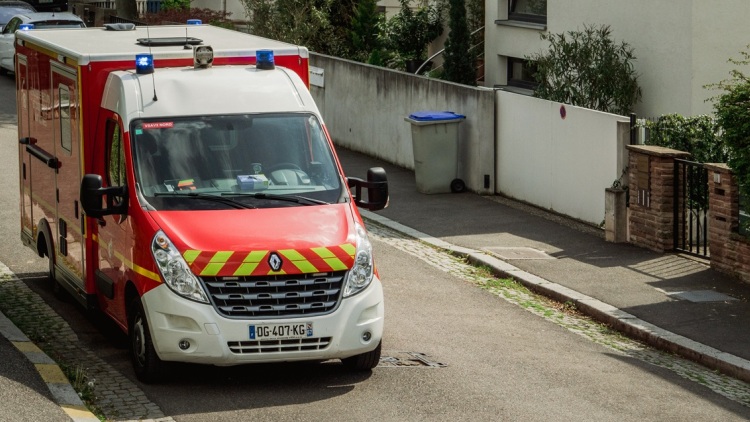 Ρώσος δημοσιογράφος βρέθηκε νεκρός στη Γαλλία, έπεσε από τον 7ο όροφο πολυκατοικίας