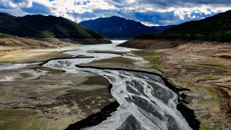 Λειψυδρία στην Αττική: Πόσο γέμισε τελικά τους ταμιευτήρες ο βροχερός Ιανουάριος, τι δείχνουν τα στοιχεία της ΕΥΔΑΠ