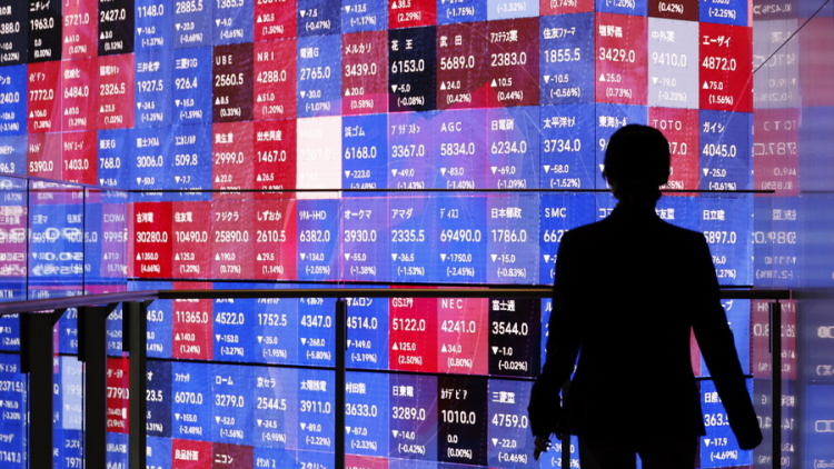 Ξανά πάνω από τα $100 το βαρέλι το πετρέλαιο, συνεχίζονται οι αναταράξεις στα χρηματιστήρια