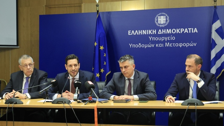 Ανέλαβαν τα καθήκοντά τους οι νέοι υπουργοί και υφυπουργοί, δείτε φωτογραφίες μετά την ορκωμοσία