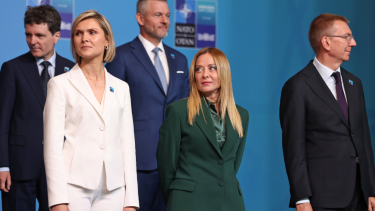 Κριστρούν Φροσταντότιρ: Η πρωθυπουργός της Ισλανδίας που τράβηξε τα βλέμματα στη Σύνοδο της Άγκυρας: Από την Morgan Stanley στην πολιτική