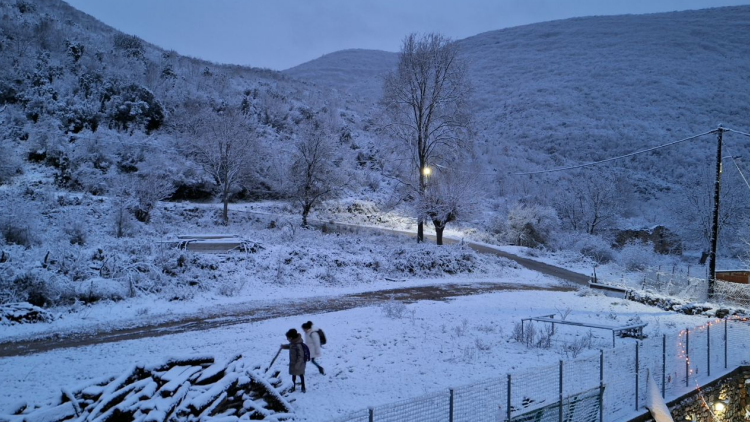 Ισχυρός παγετός στη βόρεια Ελλάδα, θερμοκρασίες έως -17 °C στο Οχυρό Νευροκοπίου