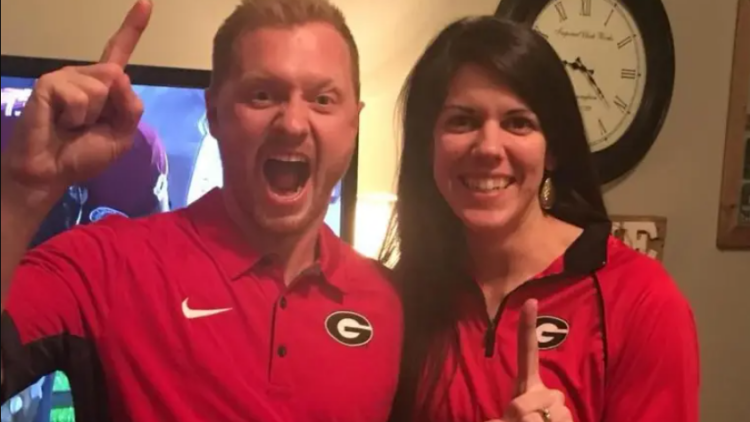 ΗΠΑ: Τραγική κατάληξη από φάρσα μαθητών σε σπίτι καθηγητή  - 18χρονος σκότωσε με το αυτοκίνητό του 40χρονο εκπαιδευτικό