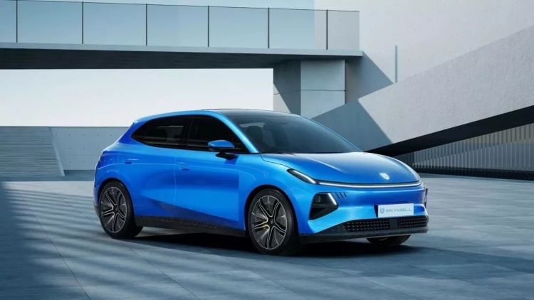 Αυτό το hatchback έχει το «0-100» σε λιγότερα από 4 δεύτερα