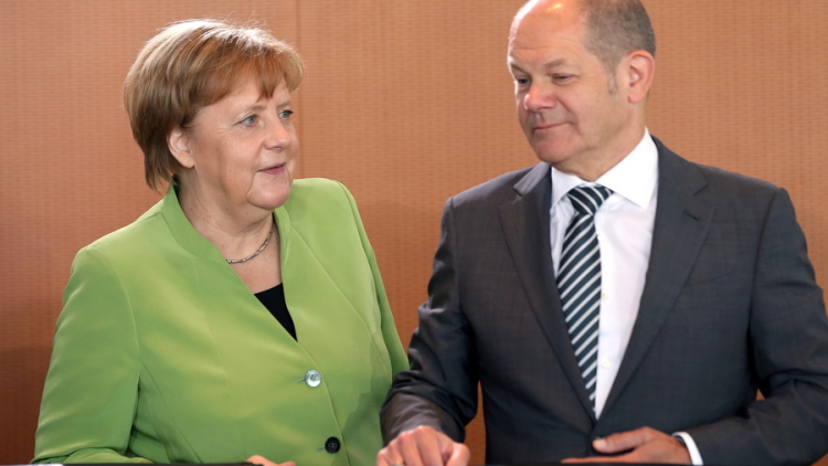 Γερμανία: Συνελήφθη μέλος των «Πολιτών του Ράιχ» που σχεδίαζε επιθέσεις κατά των Σολτς και Μέρκελ