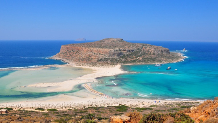 Η παραλία του Ελαφονησίου στα Χανιά στις καλύτερες του κόσμου