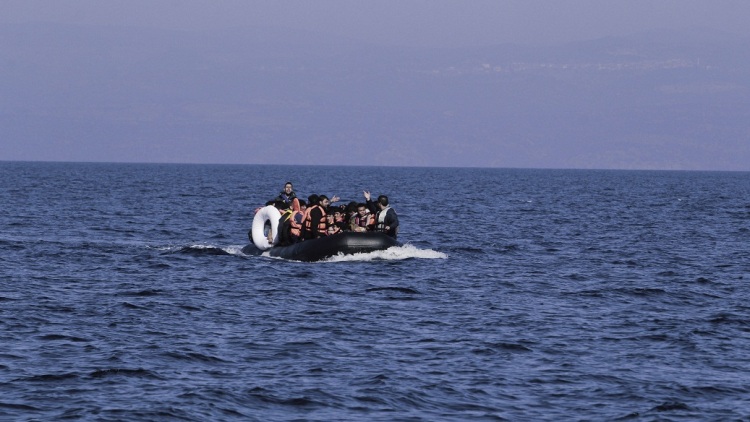 Επιχείρηση διάσωσης 35 μεταναστών νότια των Καλών Λιμένων στην Κρήτη 