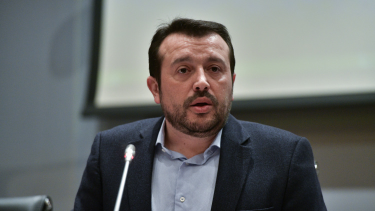 Παππάς σε Φάμελλο: Να φέρει γρήγορα συμφωνία με τον Τσίπρα, αλλιώς θα έχουμε θέμα