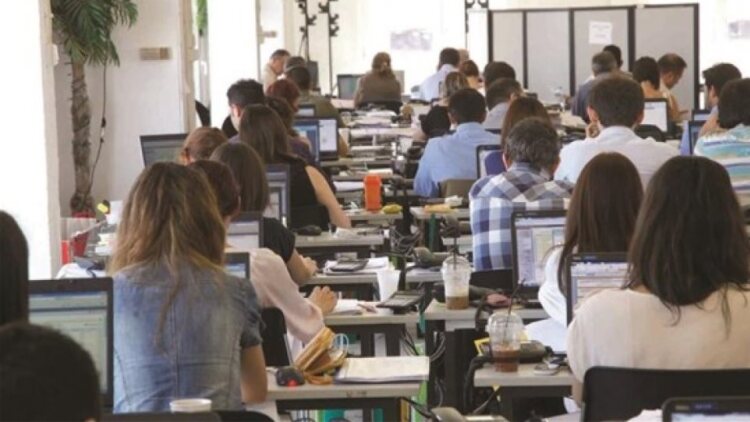 Δεύτερη ημέρα Χριστουγέννων, Πρωτοχρονιά και Θεοφάνια: Πώς αμείβονται φέτος οι εργαζόμενοι