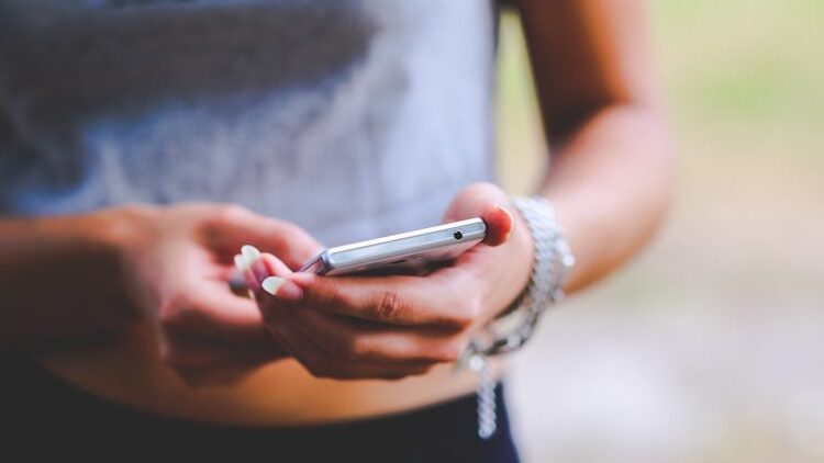 The phones emitting the most radiation (infographic)