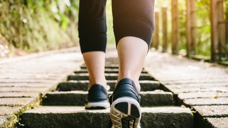 Δεν έχετε χρόνο για περπάτημα; Πέντε τρόποι να το βάλετε στη ζωή σας