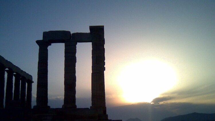 Χειμερινό Ηλιοστάσιο 2025: Έρχεται η μεγαλύτερη νύχτα του χρόνου - Πότε πέφτει
