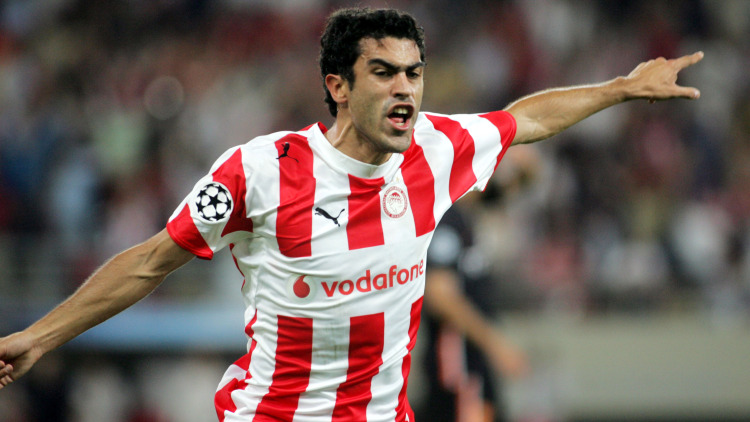 Καστίγιο για Μιρτσέα Λουτσέσκου: «Δε με άφησε να πάω στην κηδεία της μάνας μου, του εύχομαι περαστικά»