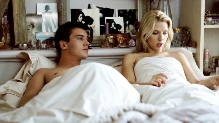 «Γιατί απάτησα τη σχέση μου»: Πέντε άπιστοι άνθρωποι αποκαλύπτουν τις ιστορίες τους