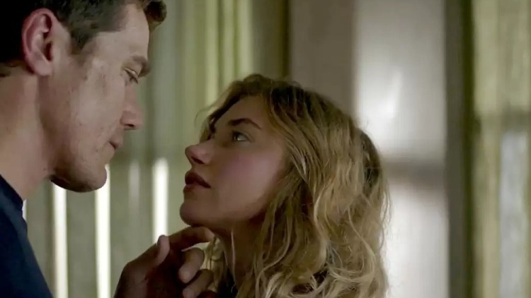 Πήγε ταξίδι για να σώσει τον γάμο της και τελικά άφησε τον σύζυγό της για έναν άλλον άνδρα