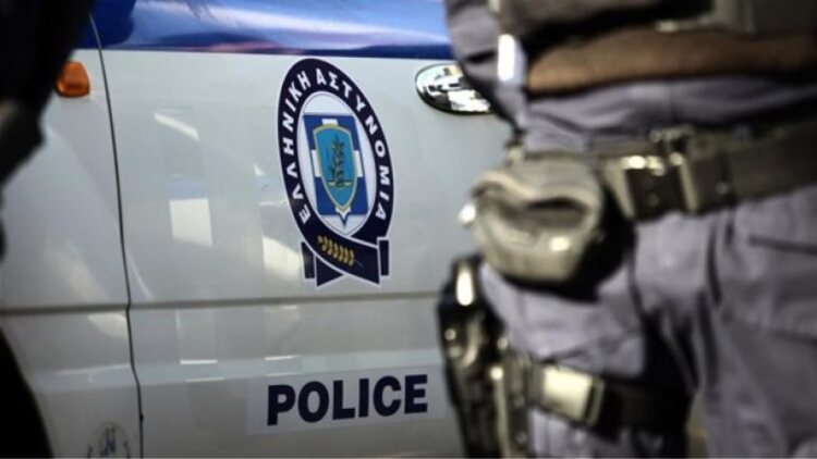 Συνελήφθη ο 35χρονος που επιτέθηκε με τσεκούρι σε αστυνομικό