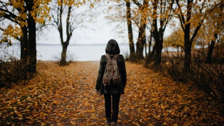 Οι επιστήμονες βρήκαν πόσα ακριβώς βήματα πρέπει να κάνουμε την ημέρα για να ζήσουμε περισσότερα χρόνια