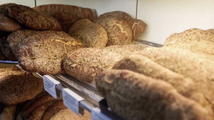 Καθαρά Δευτέρα: Πόσο θα αγοράσουμε φέτος την παραδοσιακή λαγάνα, η τιμή της με μανιτάρι και ντομάτα