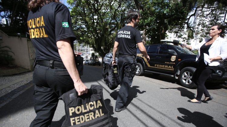 Φρίκη στη Βραζιλία με 5χρονη που θάφτηκε ζωντανή σε τάφο από τσιμέντο από την μητέρα και τον πατριό της 
