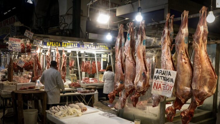 Σταθερές οι τιμές κρέατος για το πασχαλινό τραπέζι, περισσότεροι από 300 έλεγχοι σε όλη τη χώρα 
