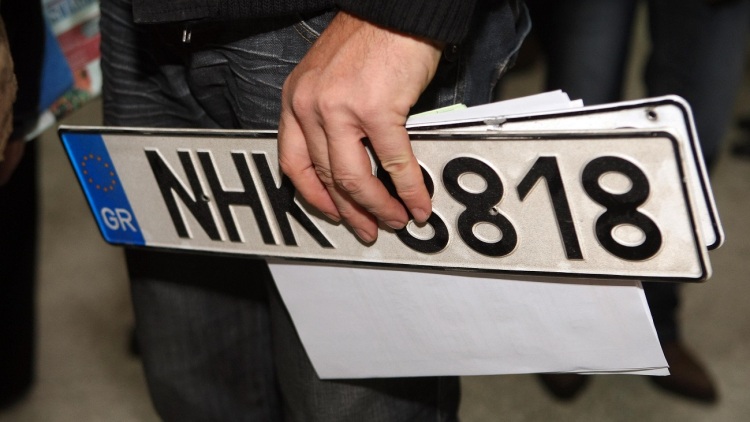 Επιστρέφει από σήμερα ο Δήμος Αθηναίων άδειες οδήγησης
