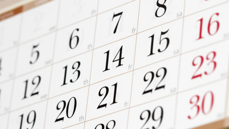 Ποιες ημέρες πέφτουν οι αργίες του 2026, πότε θα έχουμε τριήμερα
