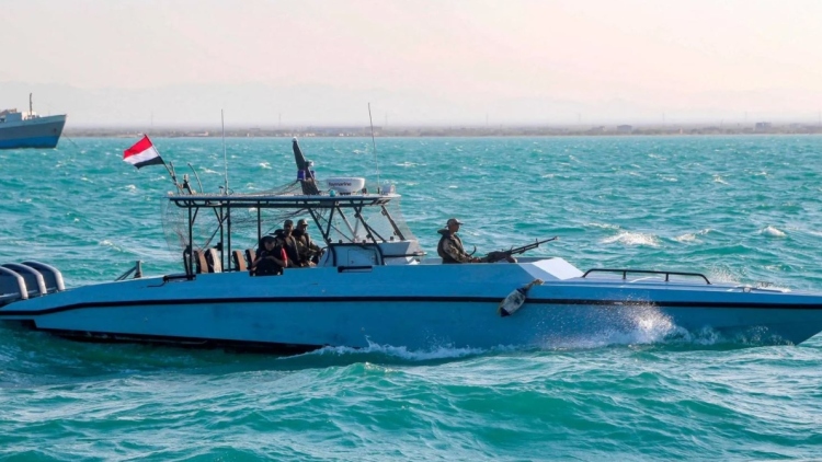  Ένοπλη ομάδα επιχείρησε επιβίβαση σε πλοίο ανοιχτά της Υεμένης

