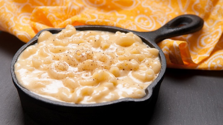 Πώς ξαναζεσταίνουμε τα mac n cheese